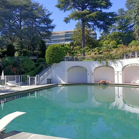 Magnifique Studio Dans De Luxe A Apartment Cannes