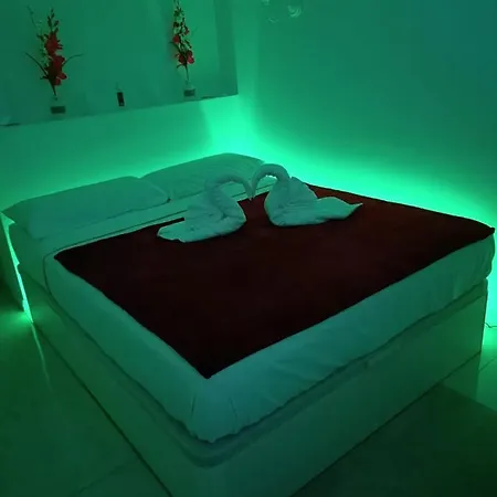 Magnifique Studio Dans Résidence De Luxe à Cannes